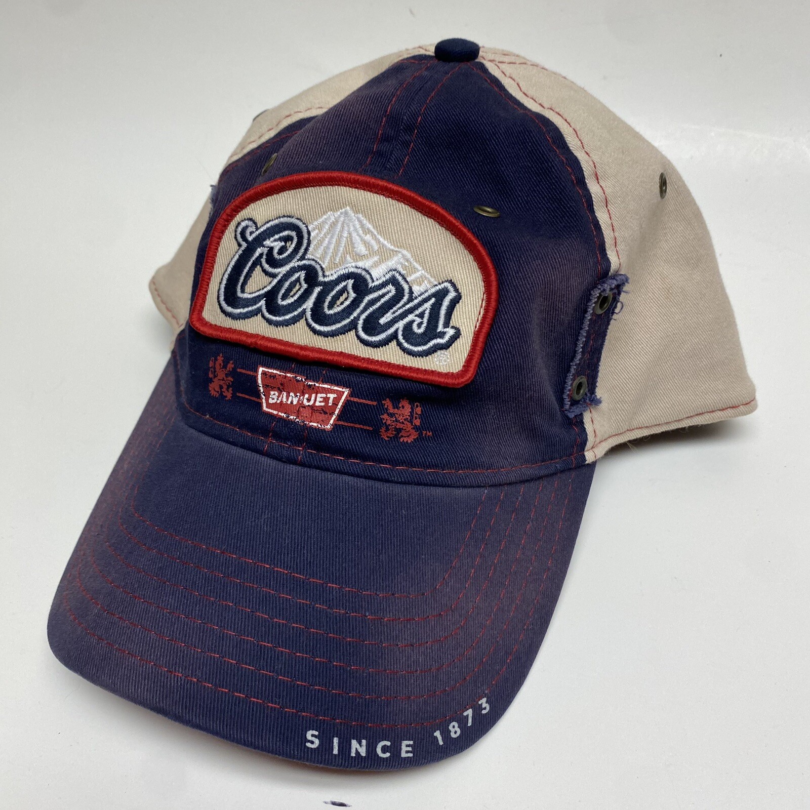 Coors Banquet fitted vintage hat, Preowned, baseball … Gem