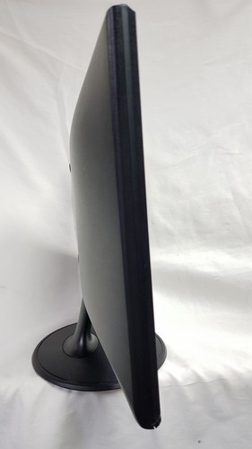 Hanns G HL195 HSG1145 18.5 Inch LCD VGA Widescreen Grade B Base/Stand Included - Picture 7 of 11