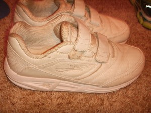 brooks addiction walker ebay