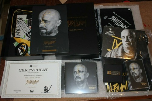 Peja/Slums Attack BLACK ALBUM - PREORDER DELUXE BOX LIMITED 0570/1000 - Bild 1 von 3