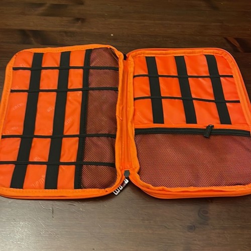 BUBM NWOT Electronic Charger Cord Tablet Travel Organizer - Picture 4 of 11