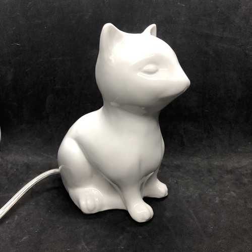 Kitty Cat Ceramic Table Desk Light Lamp White 7" High Electric - Picture 5 of 10