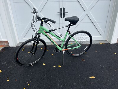 2021 Cannondale Adventure 2 Women s 650