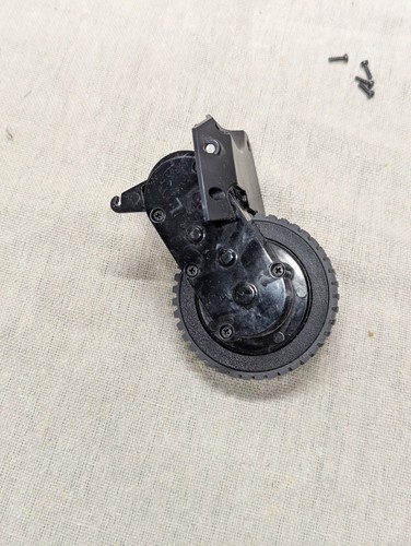 IONVAC Smart Clean Robo Vac 2000 Model 7687 Set Of Wheels - Picture 3 of 11