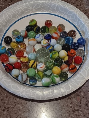 Swirl Machine Made Toy Marbles assortment Ages 4-11 Assorted Designs 60+ marbles