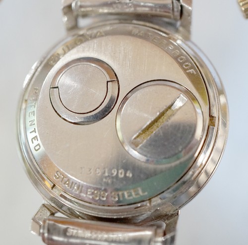 (3) Vintage BULOVA ACCUTRON Tuning Fork Watches 214 + 218 (repair / parts) - Picture 8 of 10