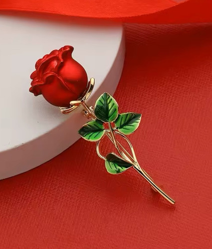 Red Rose With Pearl Brooch Pin, Elegant Sweater Suit Flower Brooch Um Stock - Bild 2 von 4