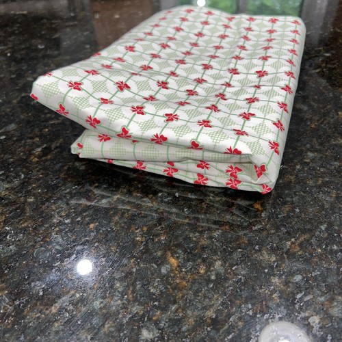 MODA FABRICS URBAN CHICKS SWEET CHRISTMAS 3 Yards 4” - Grid Bows - Picture 7 of 8