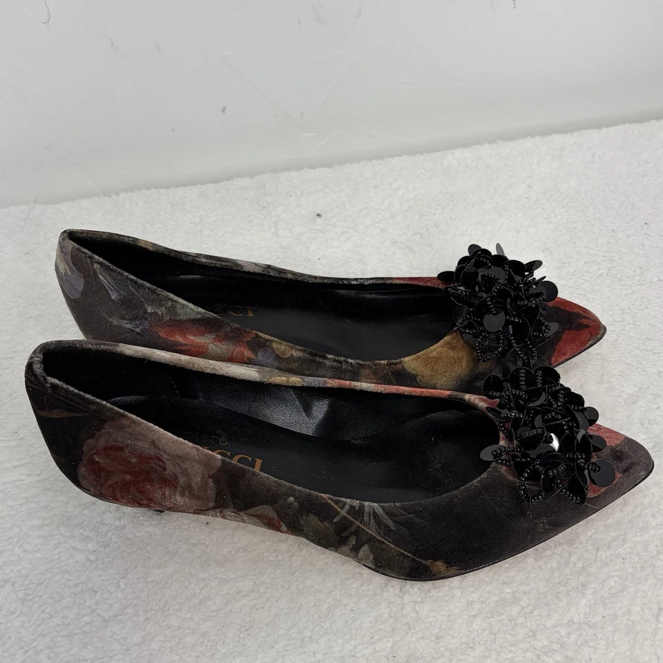 Nuevo Sesto Meucci Mujer Belia Adorno Negro Floral Gatito Tacón Bombas Talla 5.5 Foto 3 de 4