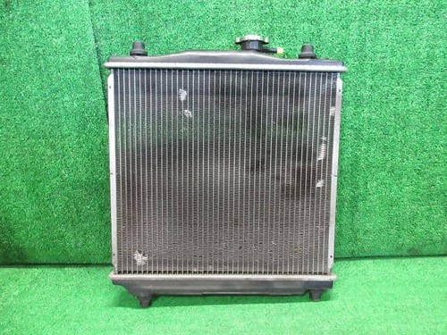 SUBARU Pleo 2006 LE-RV1 Radiator 45111KE022 [Used] [PA106342588] - Picture 5 of 7