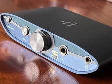 iFi ZEN DAC V3 Pristine Hi-Fi Headphone Amplifier w/ Extra BASS & Spotless 