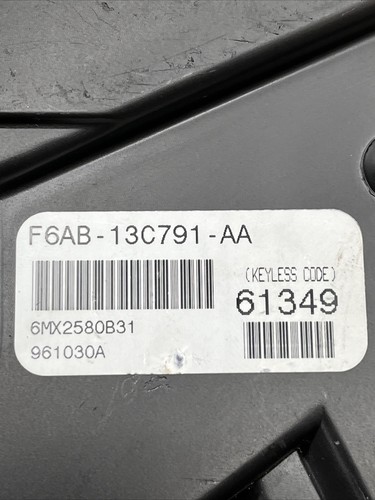 1994-1997 GRAND MARQUIS/CROWN VIC KEYLESS ENTRY DRIVER DOOR F6AB-13C791-AA - Picture 2 of 6