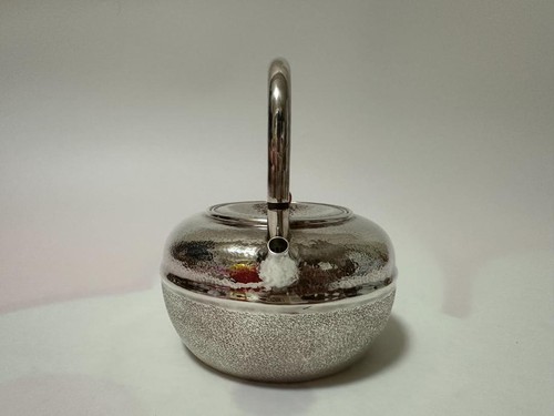 Antigua tetera redonda de plata pura para coleccionistas japoneses de ceremonia del té - Imagen 3 de 7
