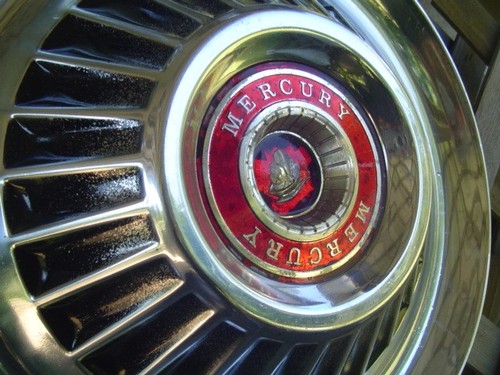 VINTAGE ANTIQUE 1964 MERCURY MARAUDER MONTCLAIR MONTEREY COLONY PARK LANE HUBCAP - Picture 14 of 24