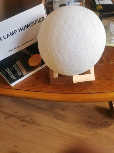 3d Moon Lamp Humidifier just opened - Picture 7 of 9