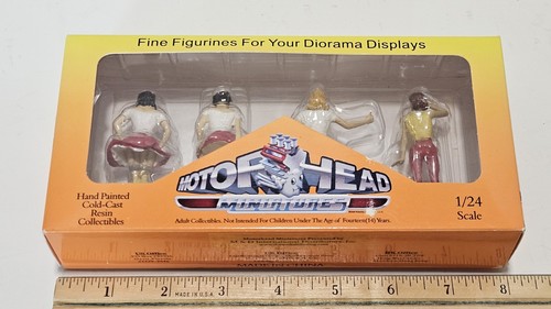 Motorhead Miniatures Hot Riders 953 Set of 4 Ladies 1/24 - Picture 11 of 13
