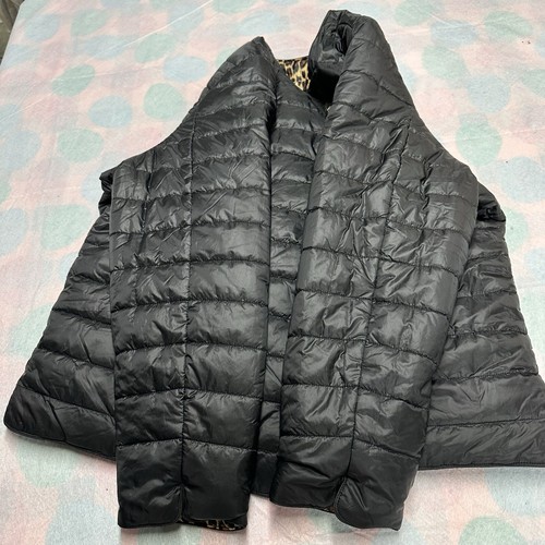 Tommy Bahama Giubbotto imbottito leopardato reversibile - Foto 16 di 18