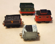Thomas and Friends Caboose and Coal Car Lot of 4 Metal Magnetic
