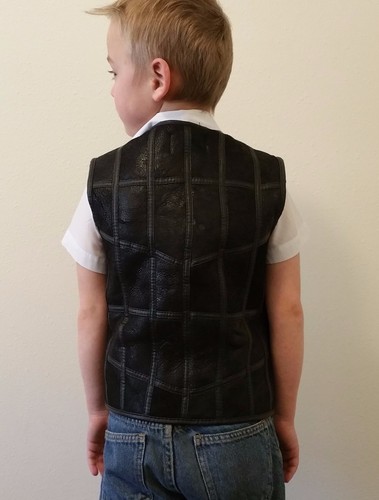 BLACK or BROWN 100% SHEEPSKIN SHEARLING LEATHER KIDS BOYS VEST GILET 4,5,6,7,8yo - Picture 4 of 12