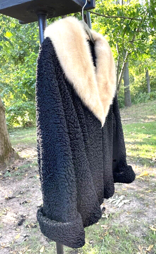 Vintage Fur Coat Mink Collar Cream Persian Curly Lamb M/L Granny core Old Money - Picture 3 of 8