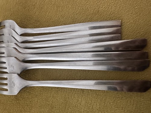 (4) Dinner & (3) Salad Forks Reed & Barton SELECT JAPAN TAOS  Stainless - Picture 5 of 6