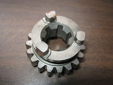 YAMAHA 1969-1973 3RD GEAR PINION AT1 ATM1 CT1 HT1 NOS OEM 248-17131-00-00