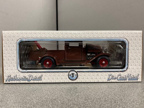 Camioneta Ford 1934 marrón colección clásica certificada Road Legends 1:18 - Imagen 7 de 12