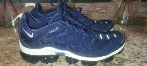 navy vapormax plus 2020