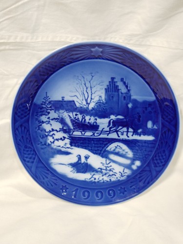 Piatti di Natale Royal Copenhagen, anni vari - Foto 4 di 19