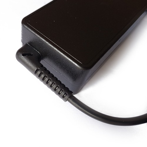 Alimentatore PC Universale Notebook Caricatore per Toshiba 15V 6A 6.3*3.0 90W - Foto 4 di 5