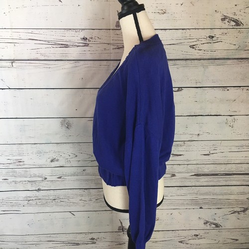 Abound V-Neck Cropped Knit Sweater Elastic Hem Blue Small NWT - Picture 4 of 7