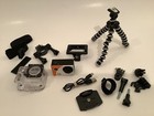 EXPLORE ONE CAMÉRA HD WIFI AVEC CARTE MICRO SD 8 Go, étui étanche et accessoires