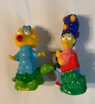 THE SIMPSONS Loose Figure  Playmates Marge Bird Watching & Maggie Turtle TM 1990