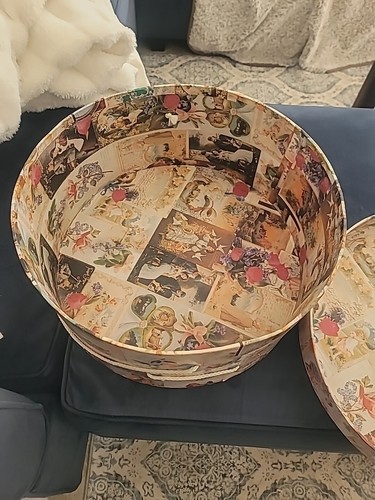 Vintage Tri-Coastal Design 16" x 7" Hat Box - Picture 16 of 16