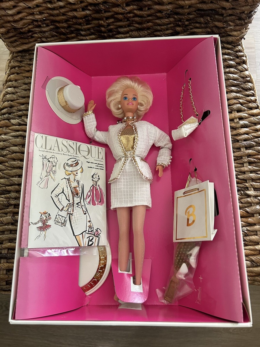 CLASSIQUE COLLECTION Barbie ⑱ Vintage 1978 Mattel SuperSize Barbie With Super Hair NRFB