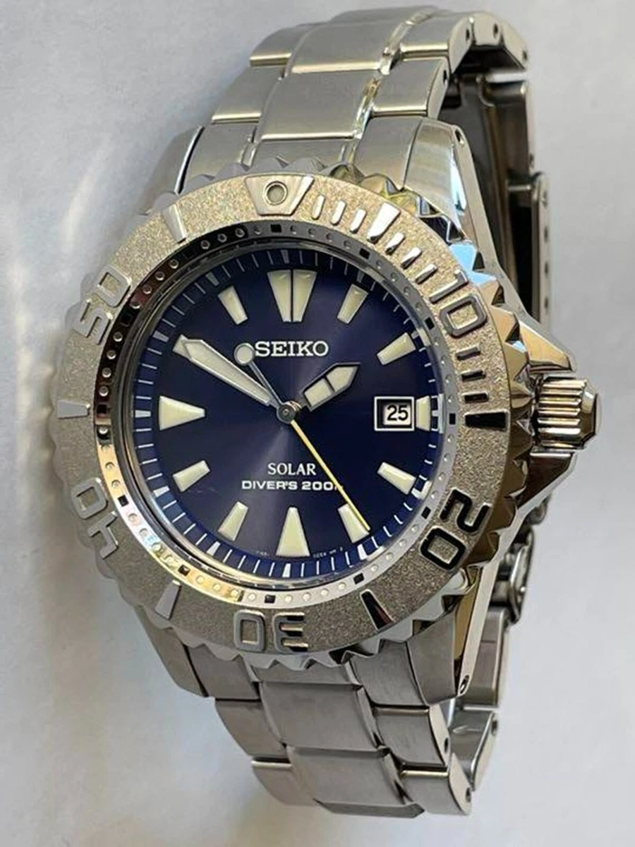 SEIKO V145-0CC0 Solar 200m DIVERS Blue Dial Stainless Steel Men's Watch