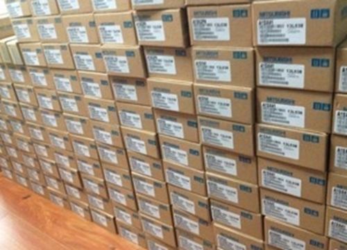Nuevo en caja FX1S-24MT-001 Mitsubishi PLC hpg - Imagen 1 de 1