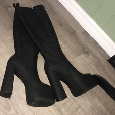 High Pump Up Boots