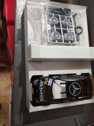 Modellino Mercedes CLK AMG Kit DTM in Plastica Scala 1:32 Revell - Foto 3 di 3
