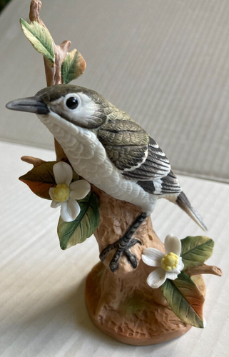 Lefton Mockingbird 1985 Hand Painted Porcelain Signed and Numbered READ - Picture 2 of 8