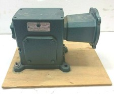 GROVE GEAR RIGHT ANGLE WORM GEAR SPEED REDUCER, IM226-3, 2.92 HP, 15:1 RATIO