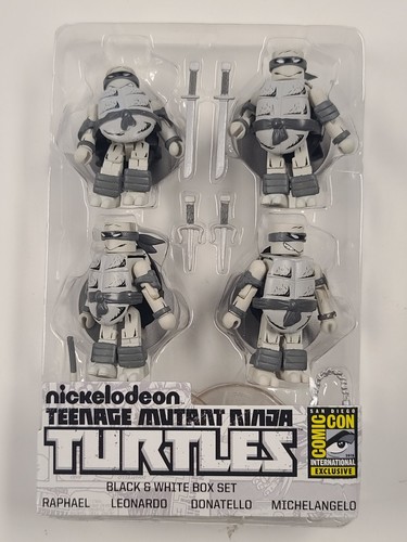 SDCC Minimates TMNT JUEGO 4 piezas Teenage Mutant Ninja Turtles Diamond - Imagen 2 de 3