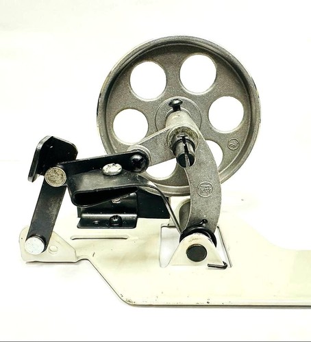 7.6CM BOBBIN WINDER SINGER 111W WALKING FOOT INDUSTRIAL SEWING MCHN PART - Picture 3 of 6