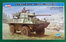 Hobby boss 82421 1/35 Model Kit LAV-150 Armored Car 90mm Gu n Equipment Type