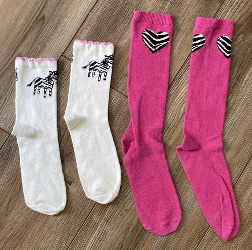 Gymboree 2008 Wild One Pink Zebra Sweater, Socks & Pony Bands Girls Size 10-12 - Picture 7 of 8