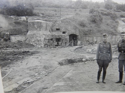 MAGINOT LINE INVASION OF FRANCE 1940  BURNING WRECKAGE  Fort Eben-Emael PHOTOS . - Picture 5 of 9