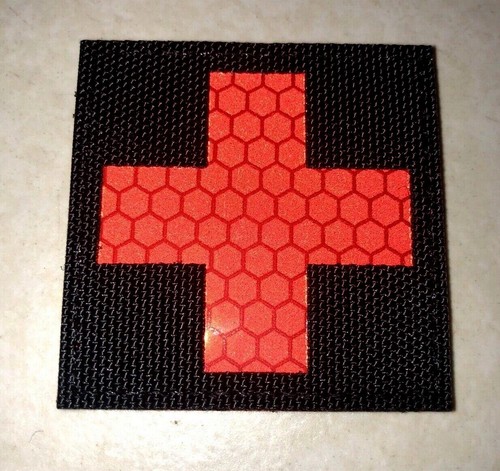 Medic Cross Patch Reflective official VELCRO® Paramedic EMT Military First Aid - Picture 4 of 10