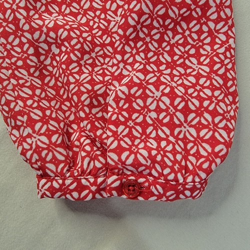 MICHAEL Michael Kors V-neck Blouse Red White Geometric Print Gold Grommet Small - Picture 10 of 21