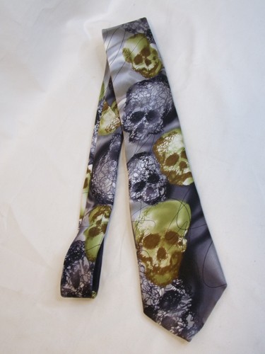 Garcia Danse Collection 64 100% Silk Men’s Neck Tie Skulls