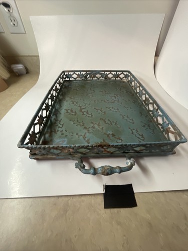 "3 bandejas decorativas para servir con acabado de pátina de metal verde con detalle de margarita 14"" x 10,5""" - Imagen 3 de 12
